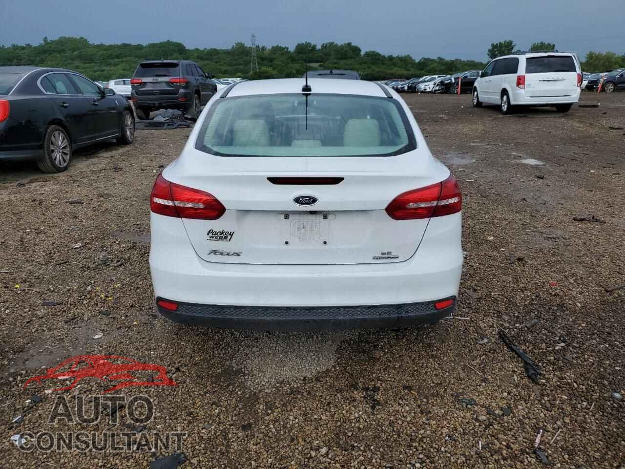 FORD FOCUS 2016 - 1FADP3F2XGL266714