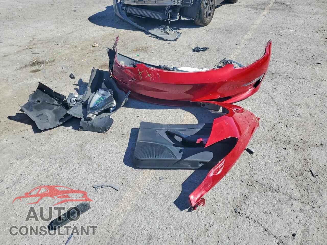 TESLA MODEL 3 2019 - 5YJ3E1EA9KF447193