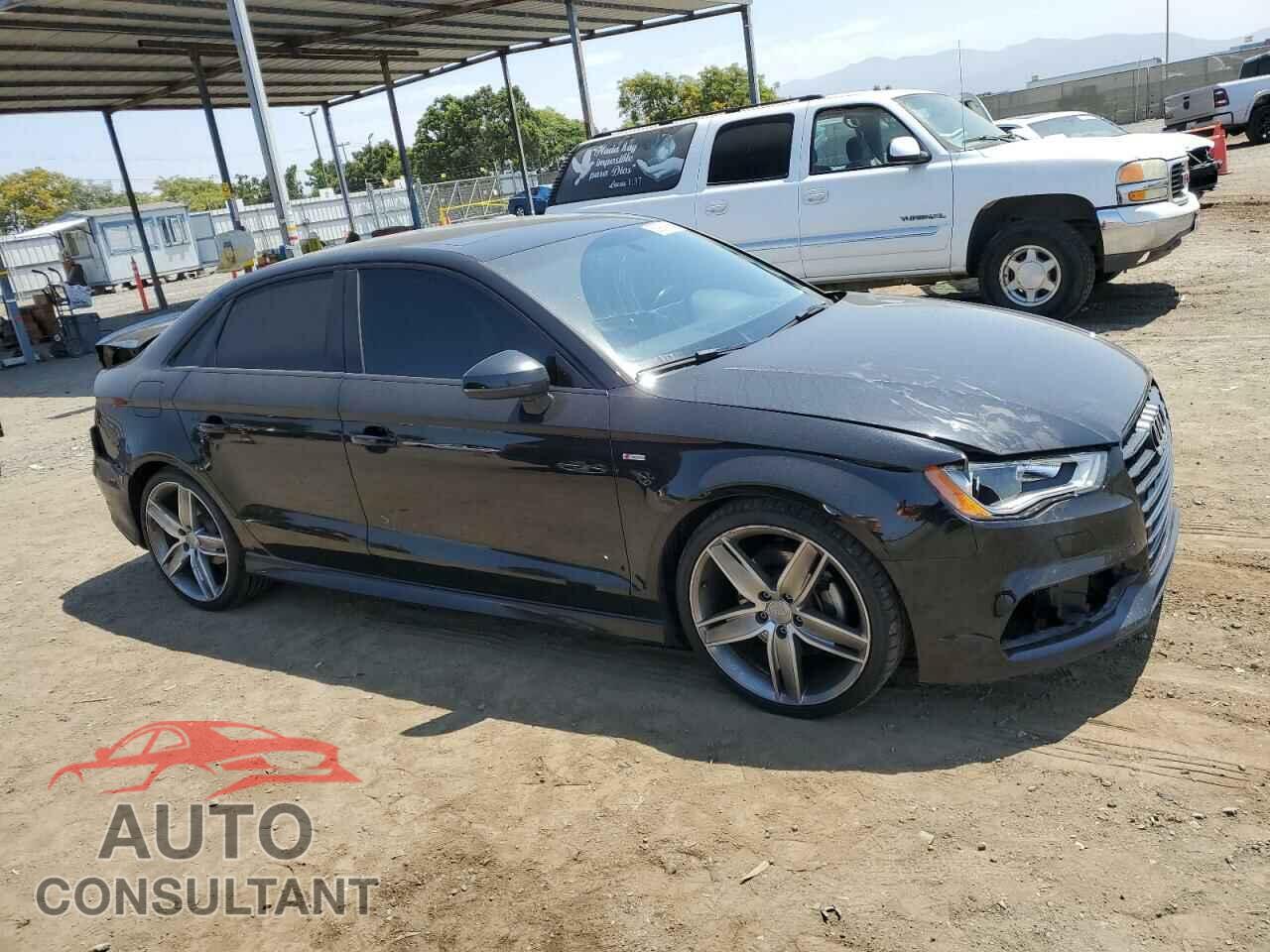AUDI A3 2016 - WAUA7GFF3G1070372