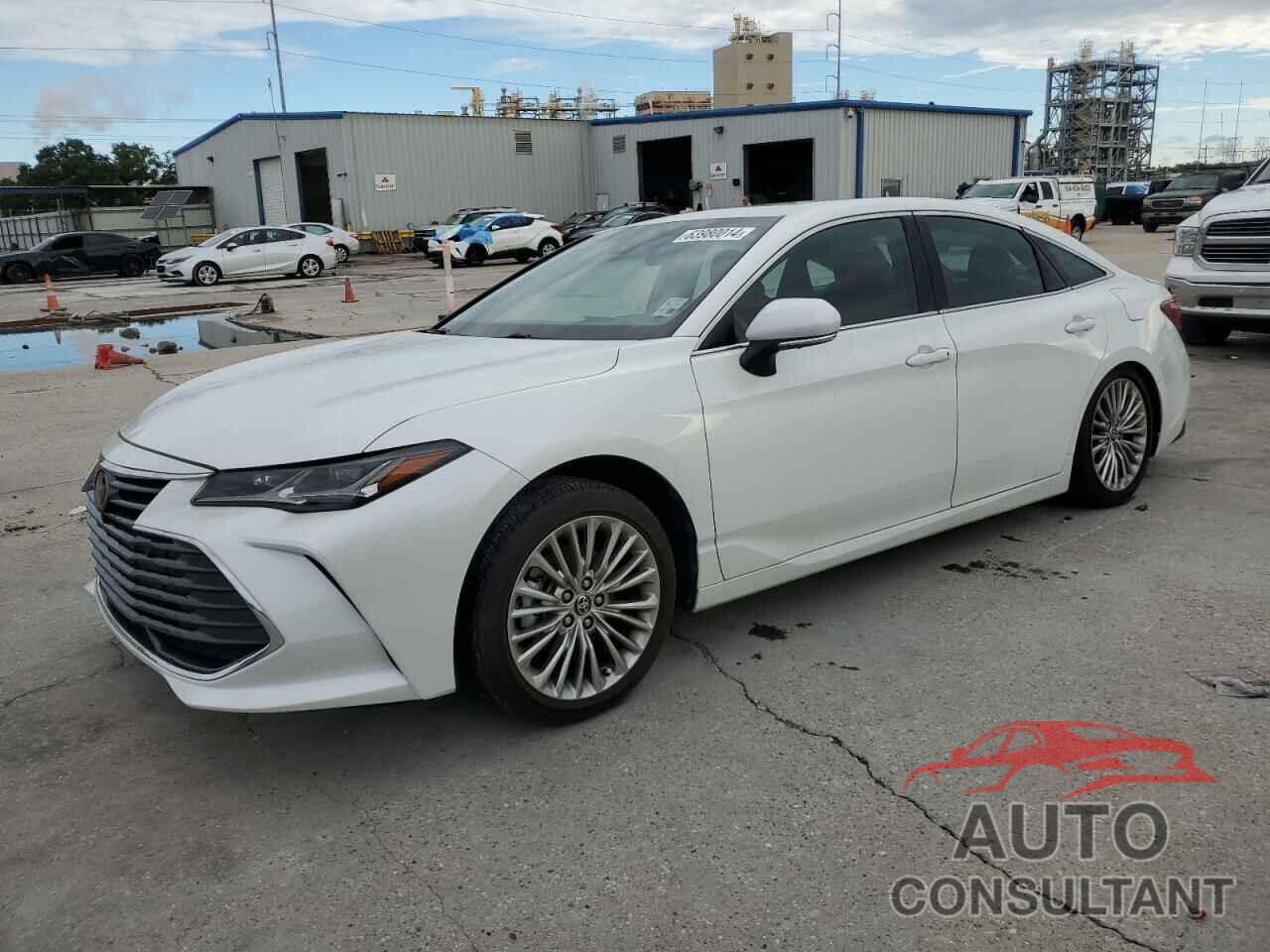 TOYOTA AVALON 2022 - 4T1DZ1FB0NU081194