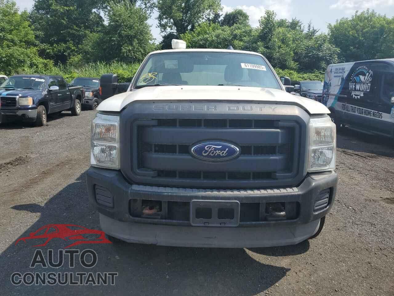 FORD F250 2013 - 1FTBF2B65DEA76438