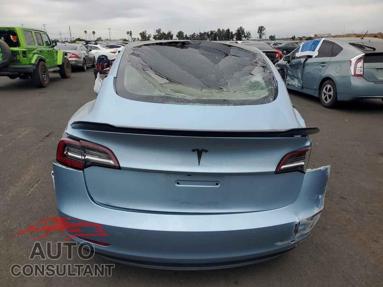 TESLA MODEL 3 2021 - 5YJ3E1EA6MF099114