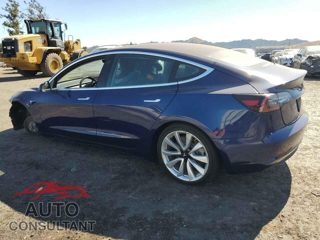 TESLA MODEL 3 2018 - 5YJ3E1EBXJF130756