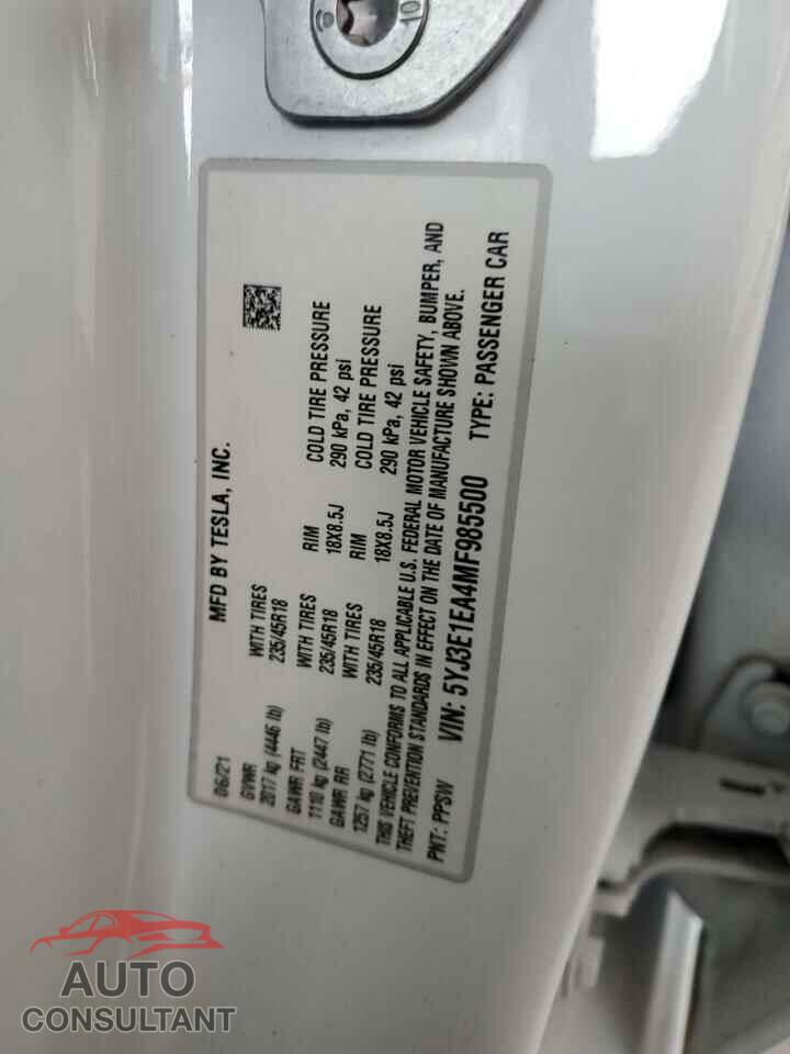 TESLA MODEL 3 2021 - 5YJ3E1EA4MF985500