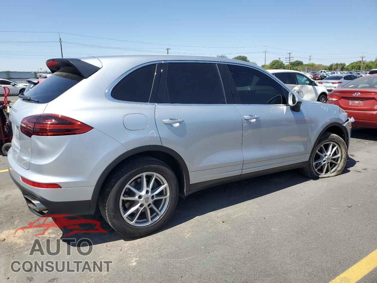 PORSCHE CAYENNE 2016 - WP1AA2A21GLA03607