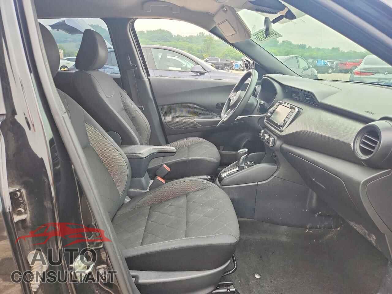 NISSAN KICKS 2020 - 3N1CP5BVXLL483831