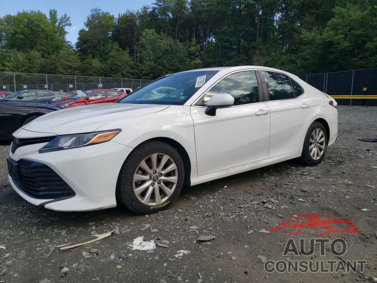 TOYOTA CAMRY 2018 - 4T1B11HK7JU593847