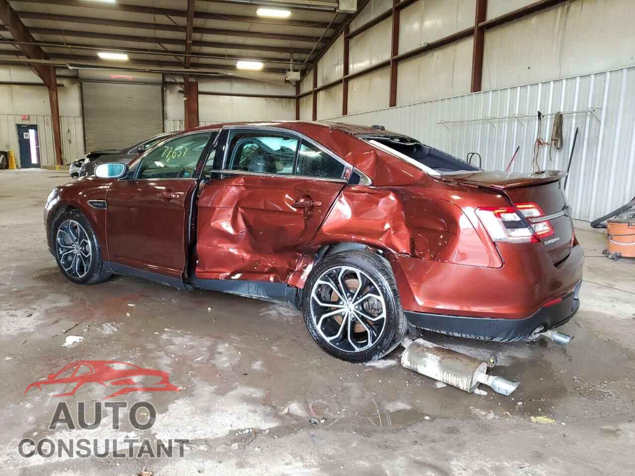 FORD TAURUS 2016 - 1FAHP2KT1GG100648