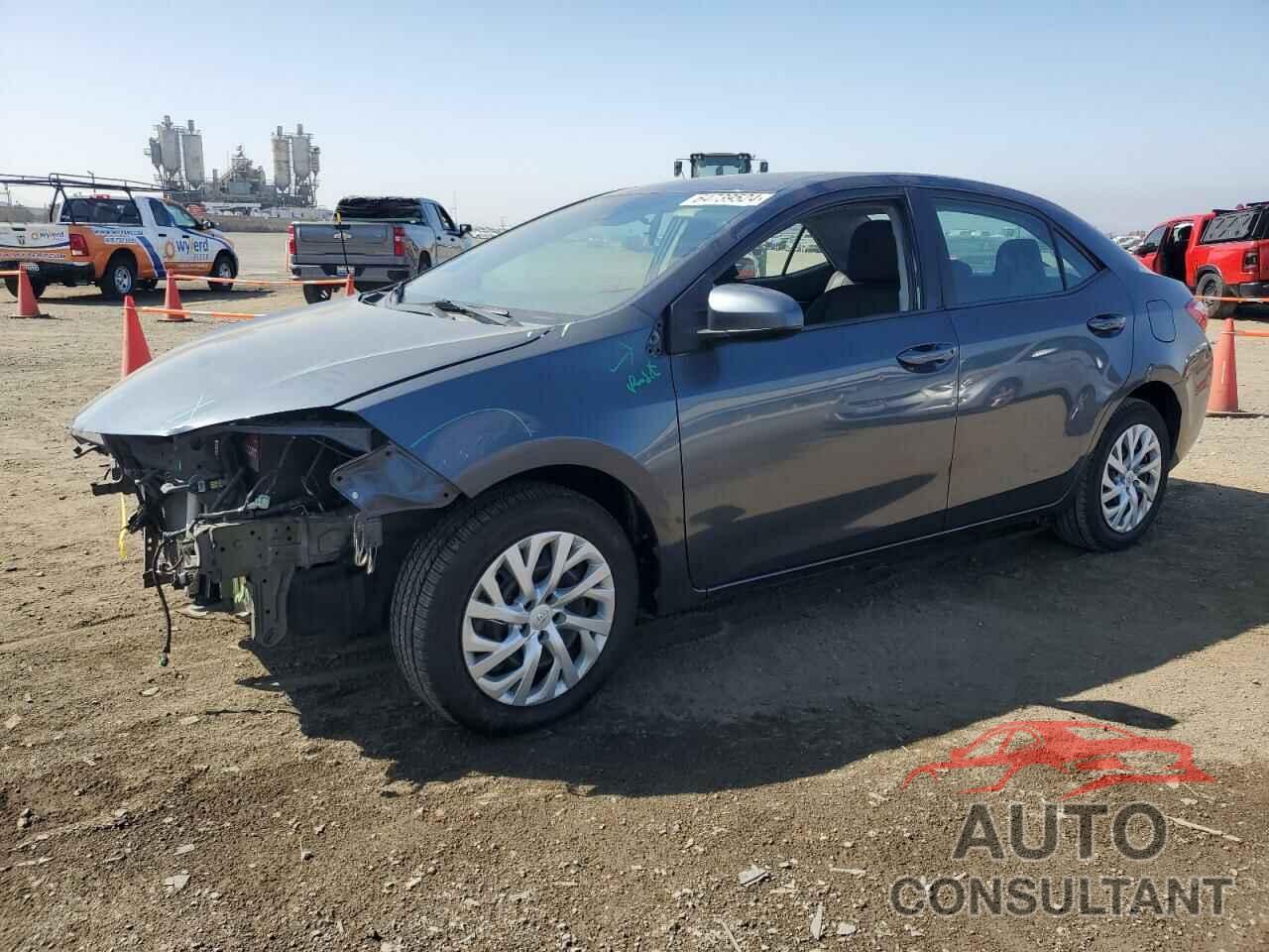 TOYOTA COROLLA 2018 - 5YFBURHE0JP787069