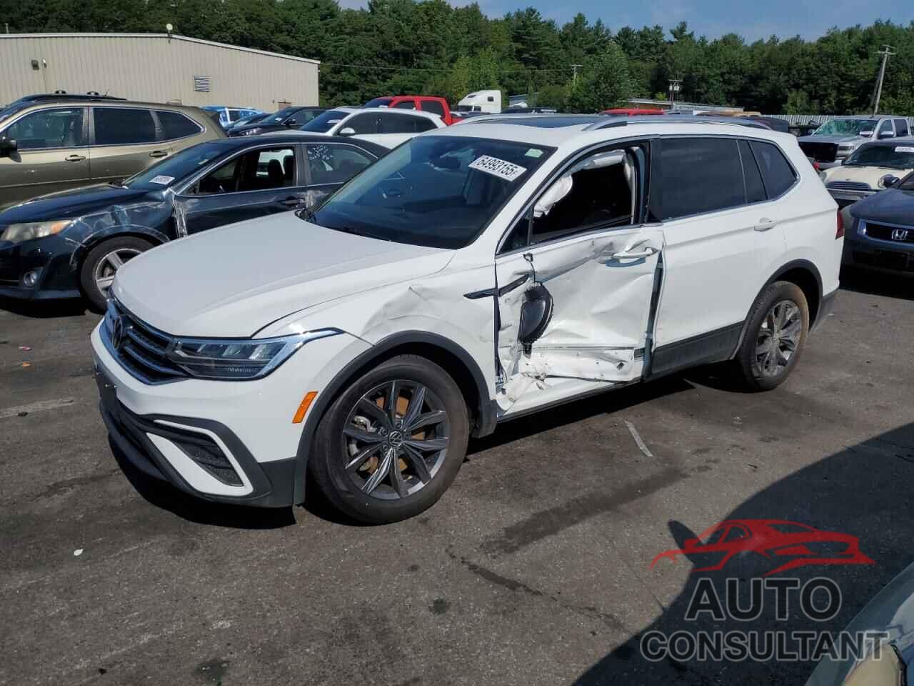VOLKSWAGEN TIGUAN 2022 - 3VV2B7AX2NM154108