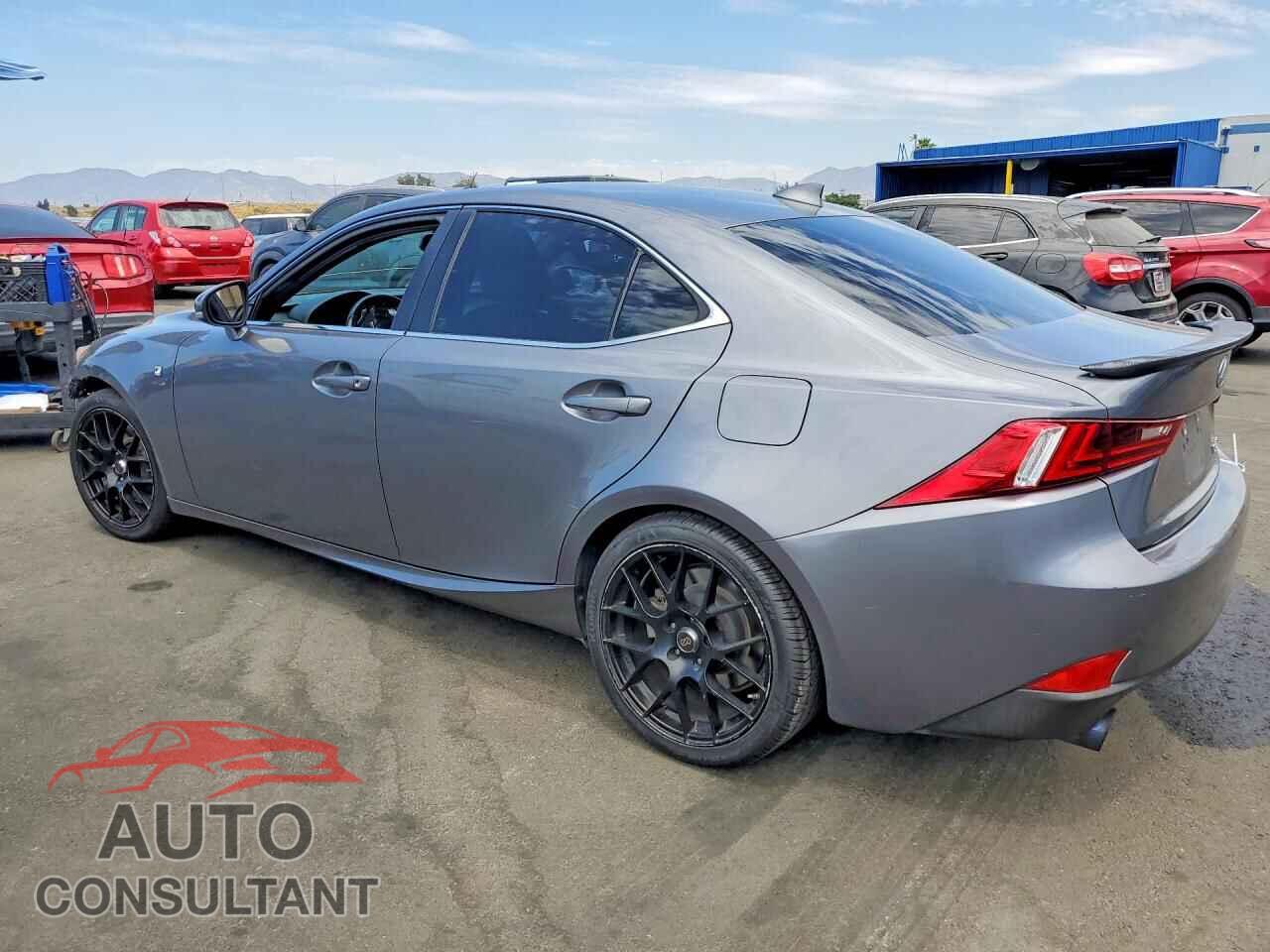 LEXUS IS 2014 - JTHBE1D28E5012529