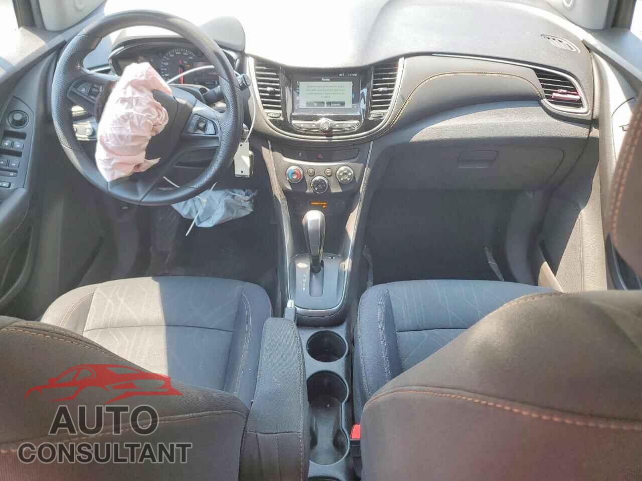 CHEVROLET TRAX 2017 - 3GNCJLSB2HL207327