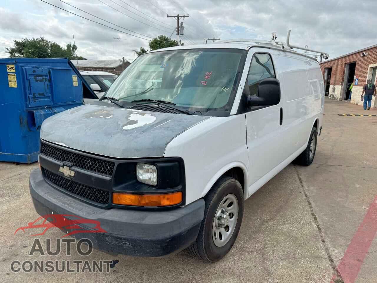 CHEVROLET EXPRESS 2013 - 1GCSGAFX9D1123200