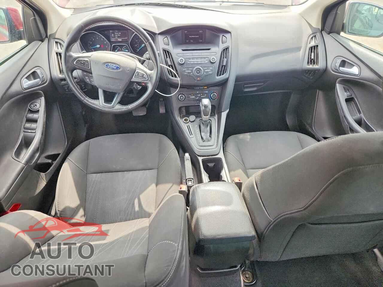 FORD FOCUS 2015 - 1FADP3F27FL349113
