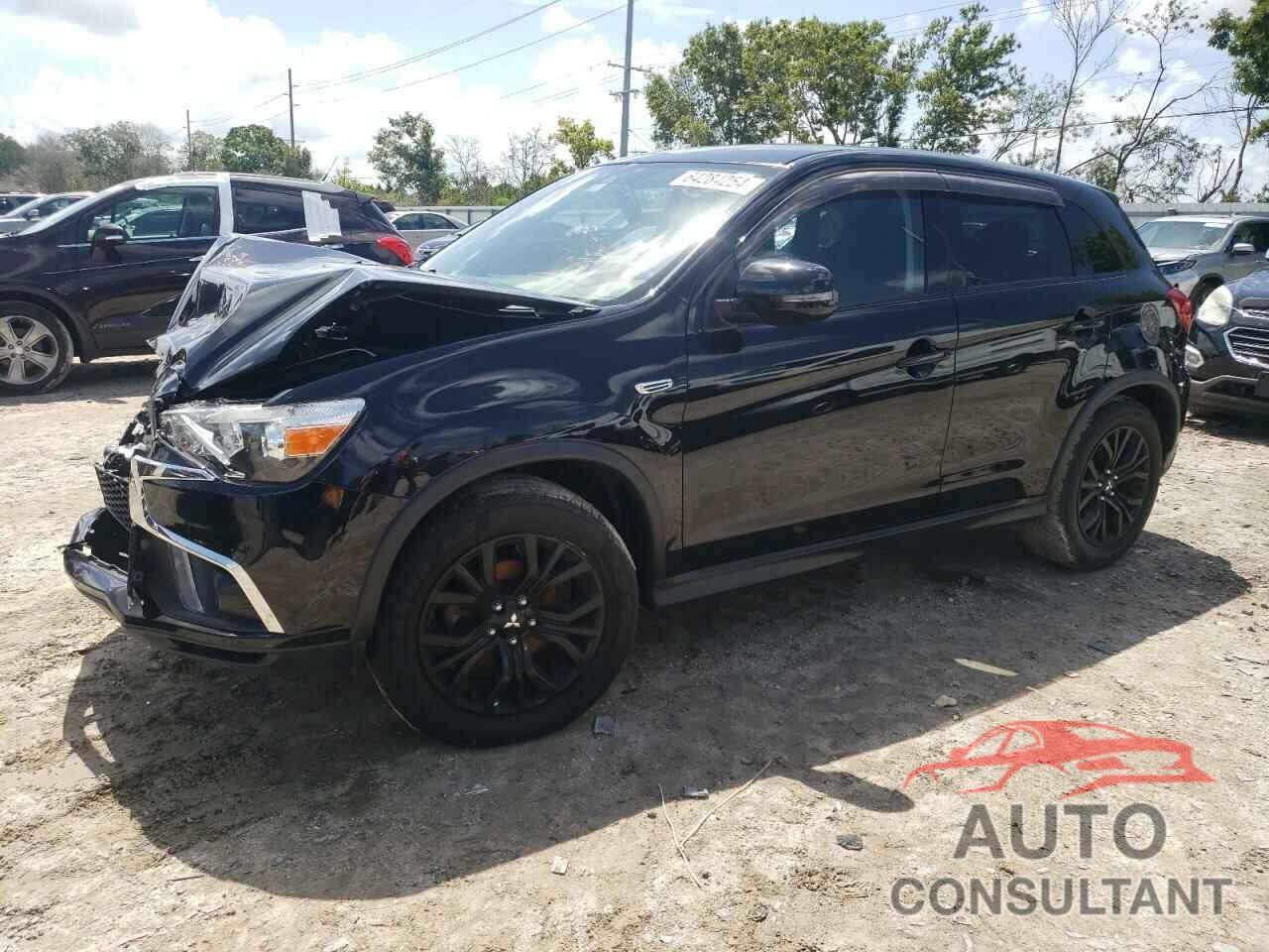 MITSUBISHI OUTLANDER 2019 - JA4AR3AU8KU028518