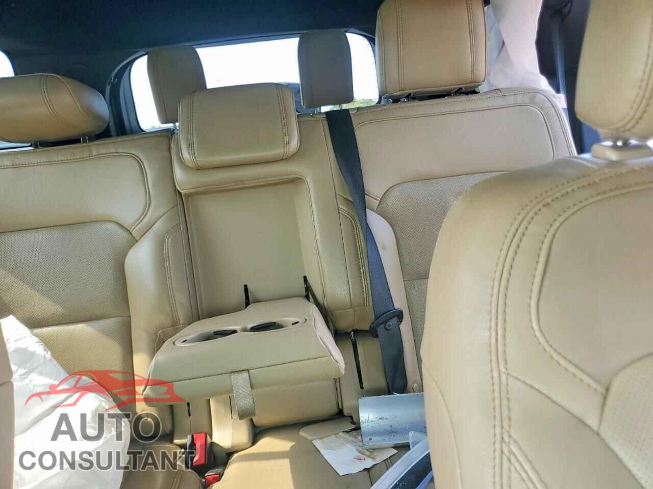 FORD EXPLORER 2016 - 1FM5K7F89GGB02304