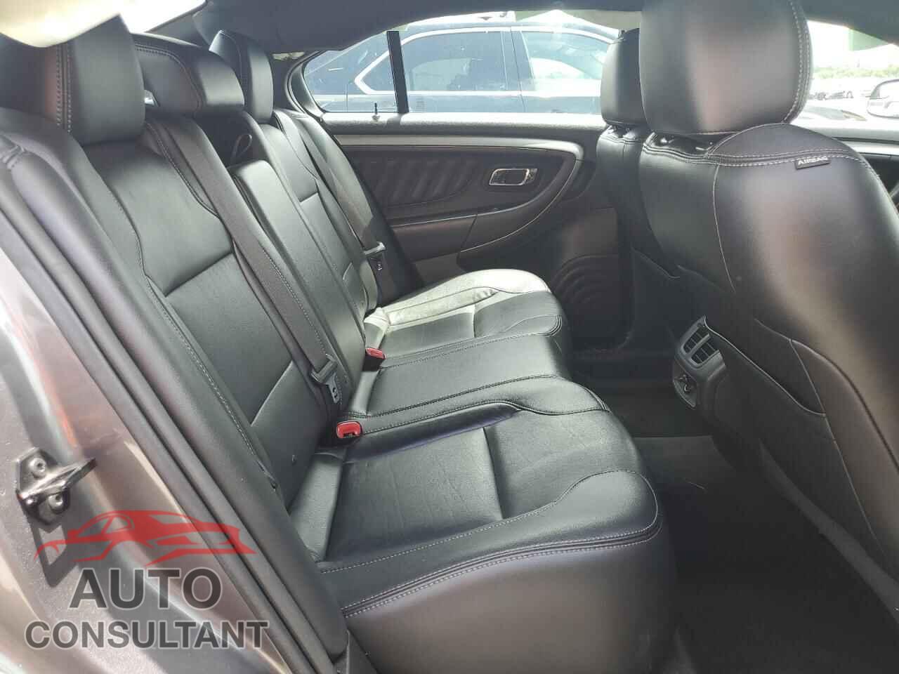 FORD TAURUS 2013 - 1FAHP2E89DG108239