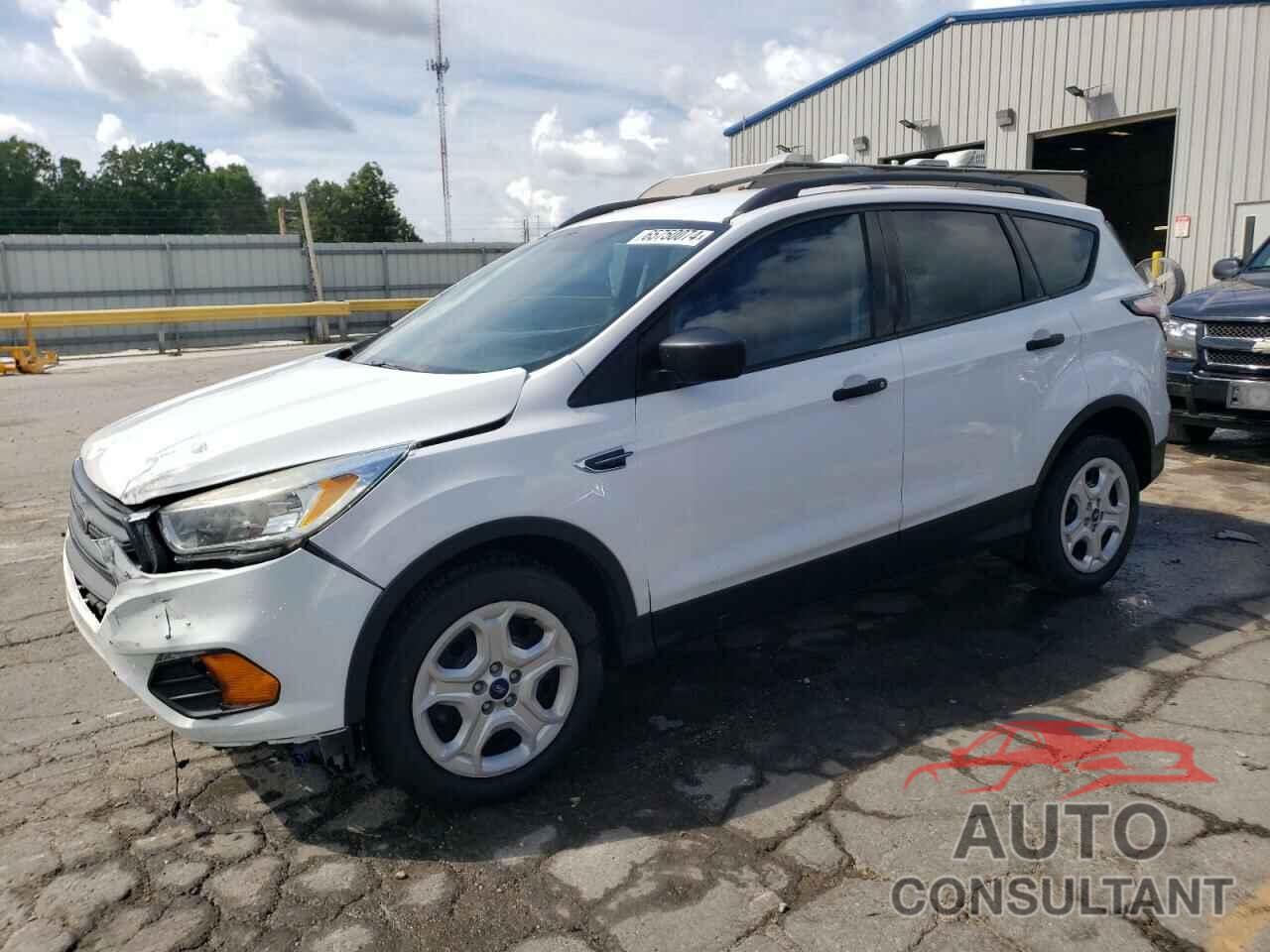 FORD ESCAPE 2017 - 1FMCU0F71HUE64663