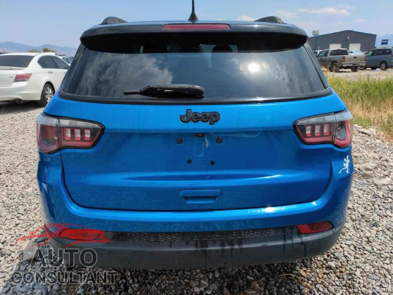 JEEP COMPASS 2018 - 3C4NJCBB5JT407724