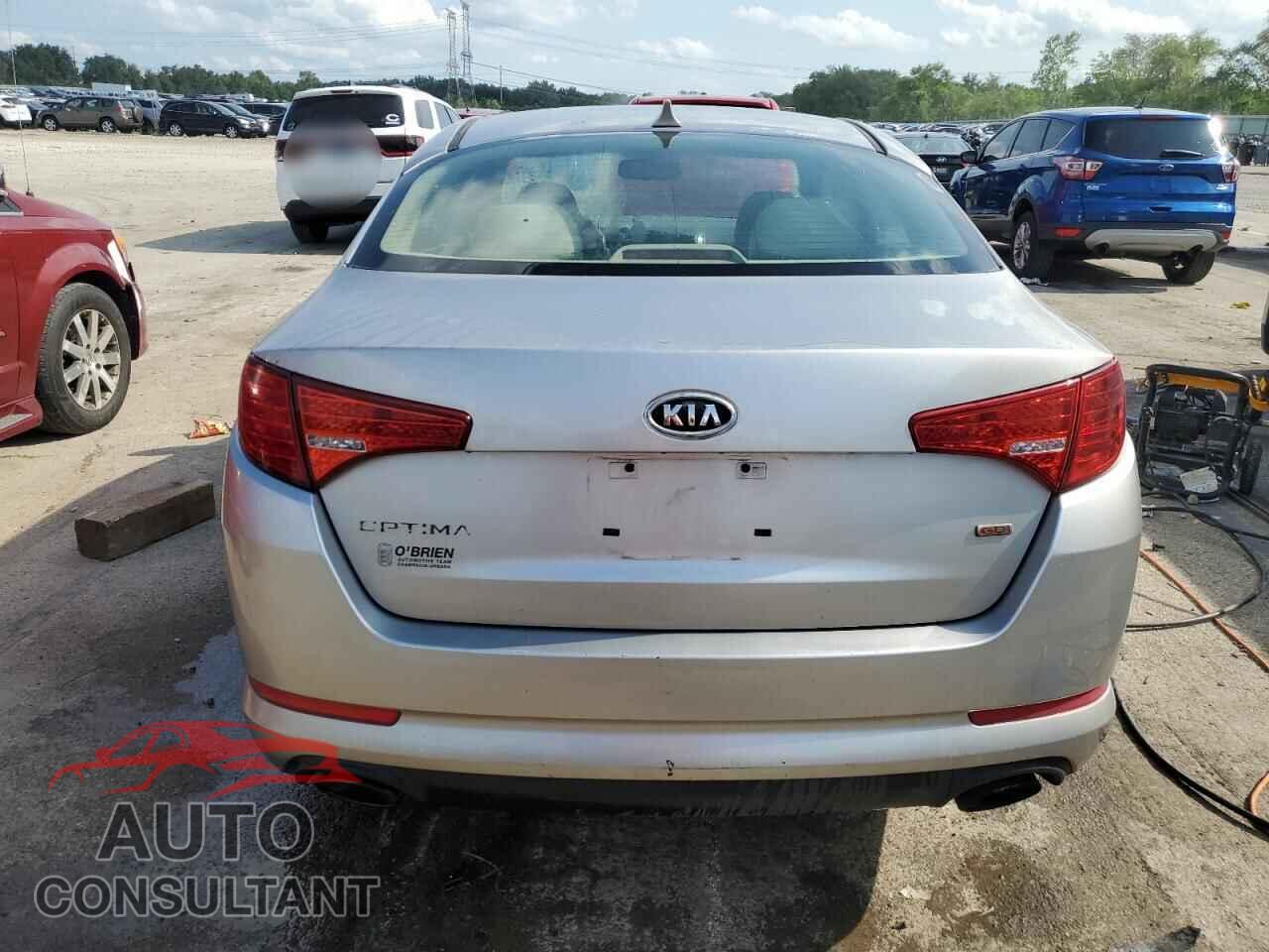 KIA OPTIMA 2011 - KNAGM4A75B5132664