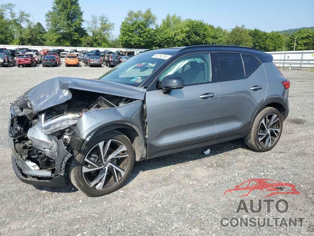 VOLVO XC40 2019 - YV4162UM2K2102562