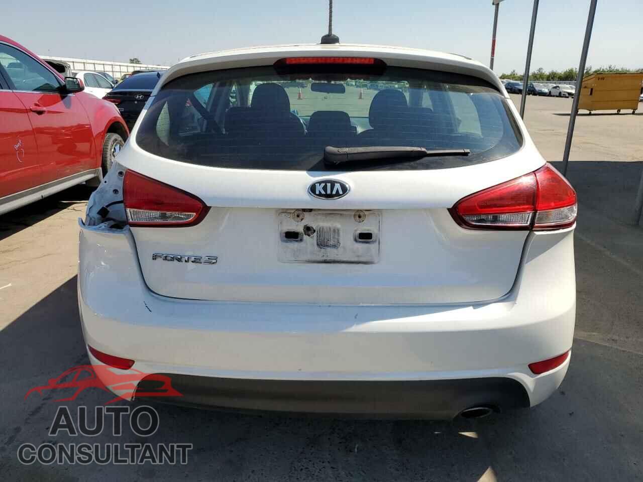 KIA FORTE 2017 - KNAFK5A89H5690929