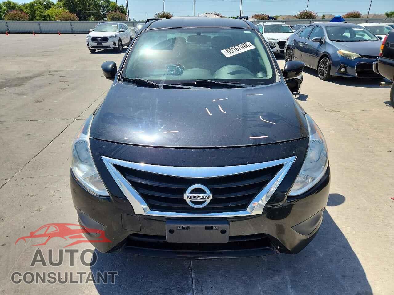 NISSAN VERSA 2019 - 3N1CN7AP3KL834730