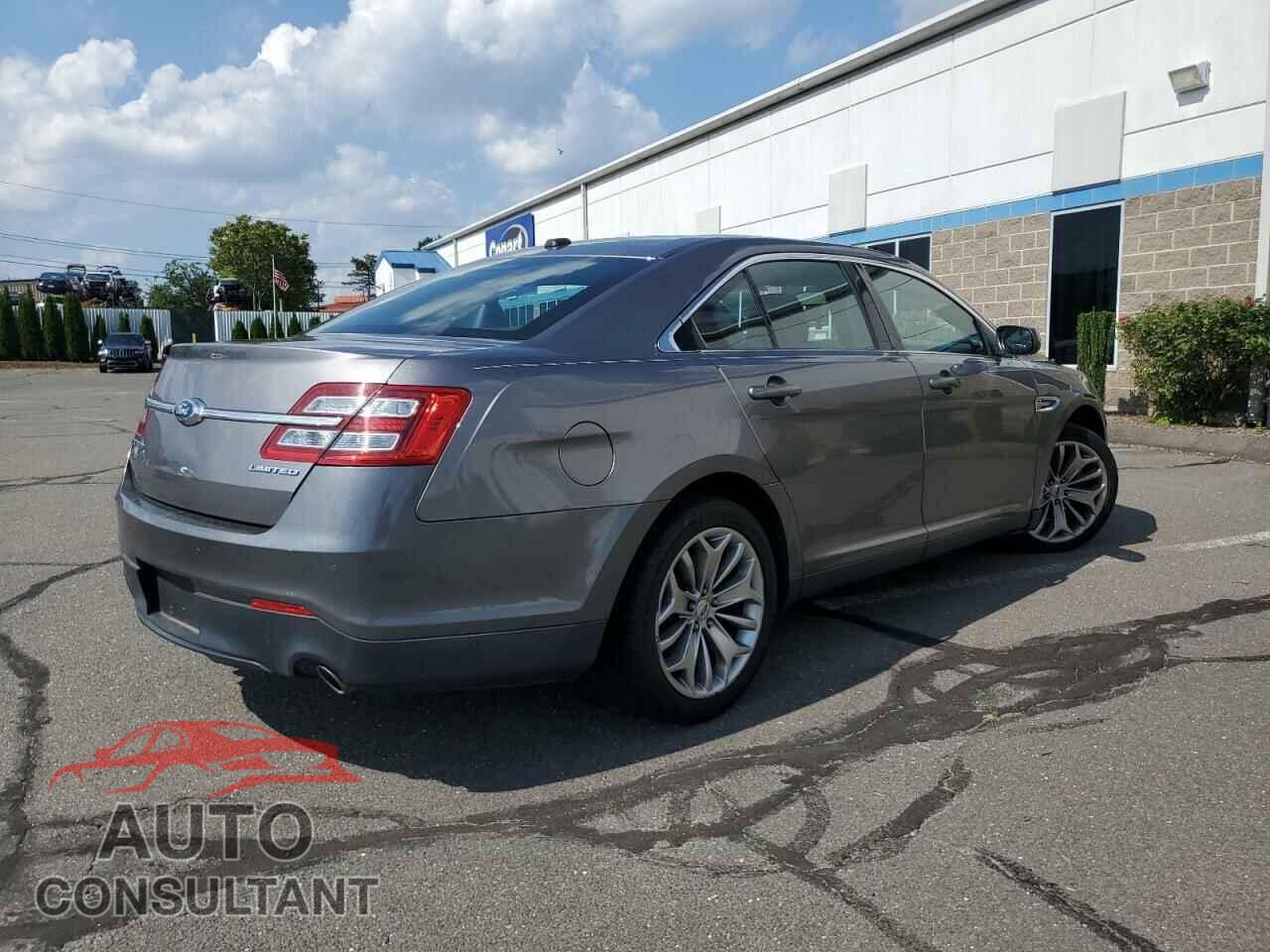 FORD TAURUS 2013 - 1FAHP2F82DG225658