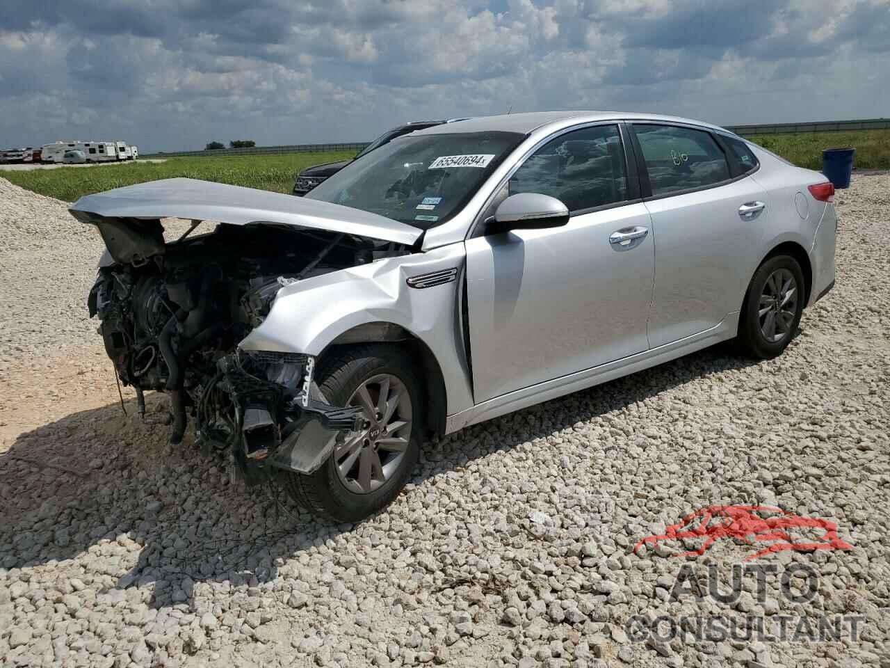 KIA OPTIMA 2020 - 5XXGT4L32LG402852