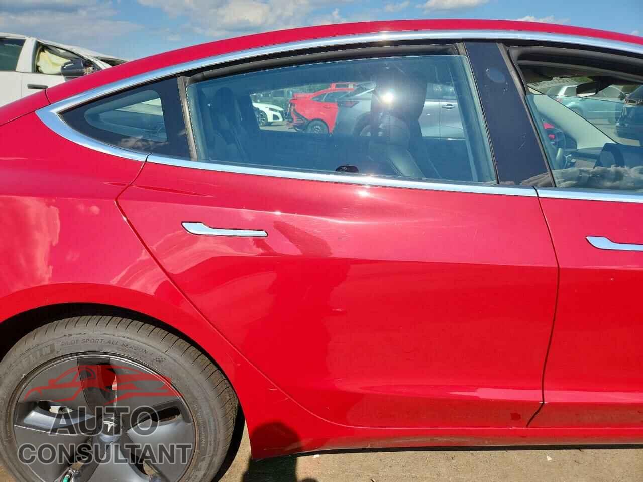 TESLA MODEL 3 2018 - 5YJ3E1EB2JF094321