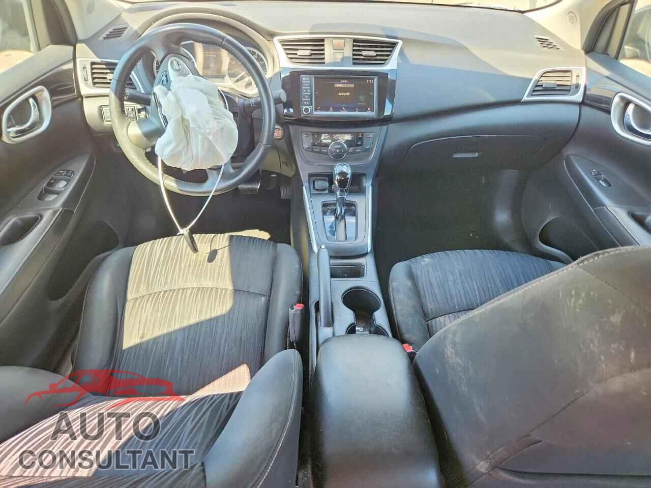 NISSAN SENTRA SV 2019 - 3N1AB7AP3KL609451