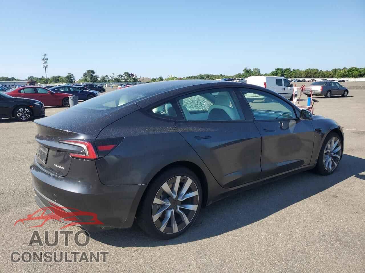 TESLA MODEL 3 2024 - 5YJ3E1EB4RF860674