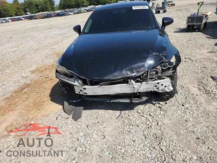 LEXUS IS 2015 - JTHBF1D27F5052695