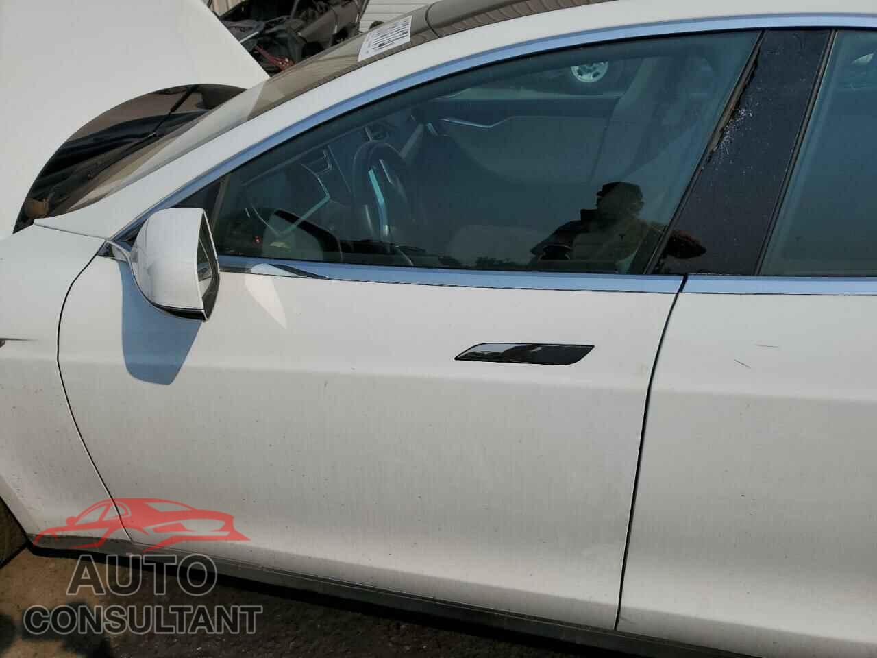 TESLA MODEL S 2013 - 5YJSA1CN7DFP20227