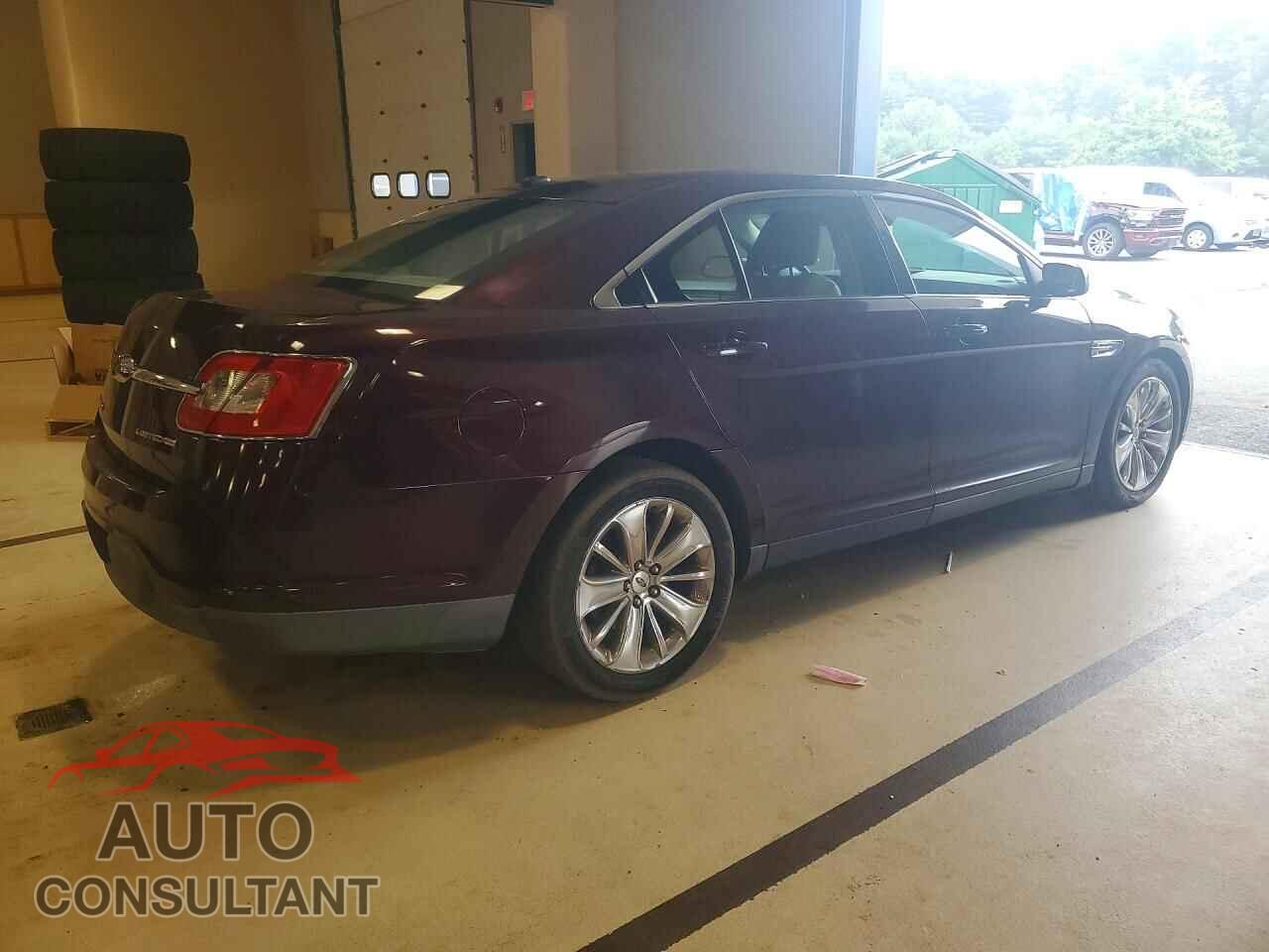 FORD TAURUS 2011 - 1FAHP2JW7BG156663