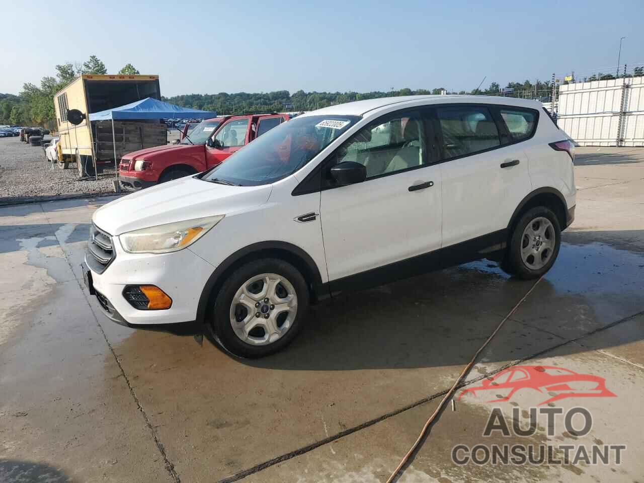 FORD ESCAPE 2017 - 1FMCU0F75HUE17314