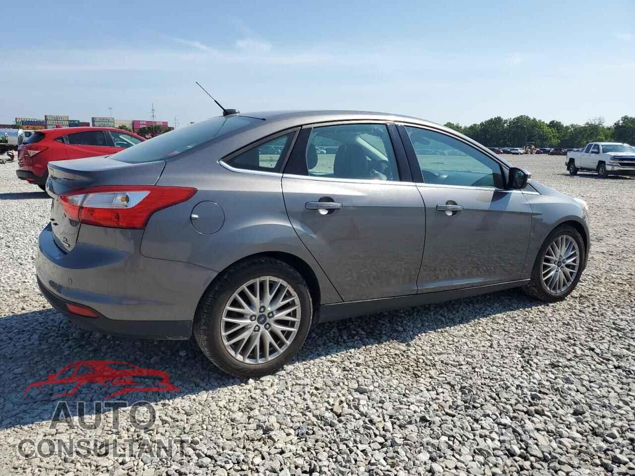 FORD FOCUS 2012 - 1FAHP3H23CL478847