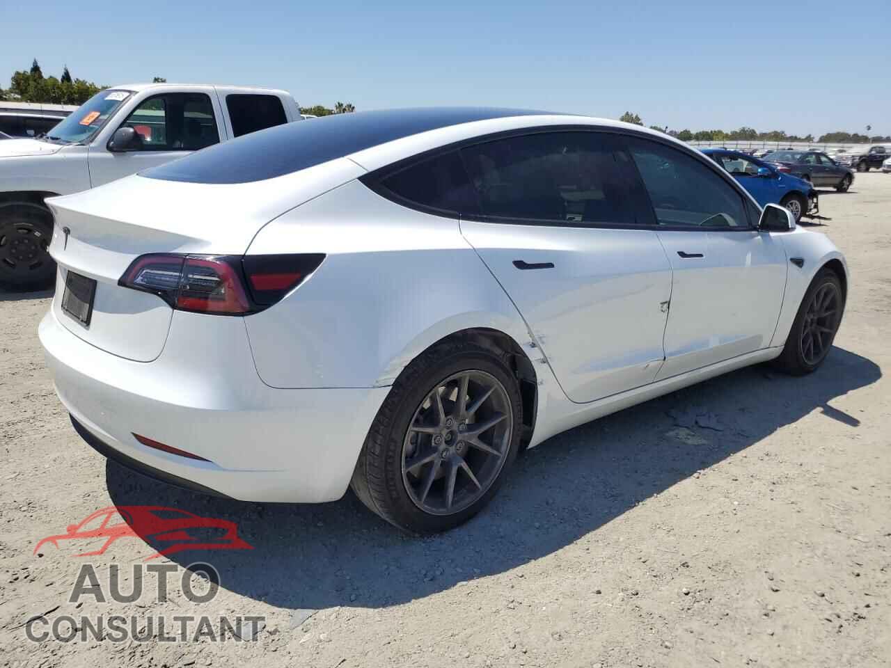 TESLA MODEL 3 2023 - 5YJ3E1EA3PF546213