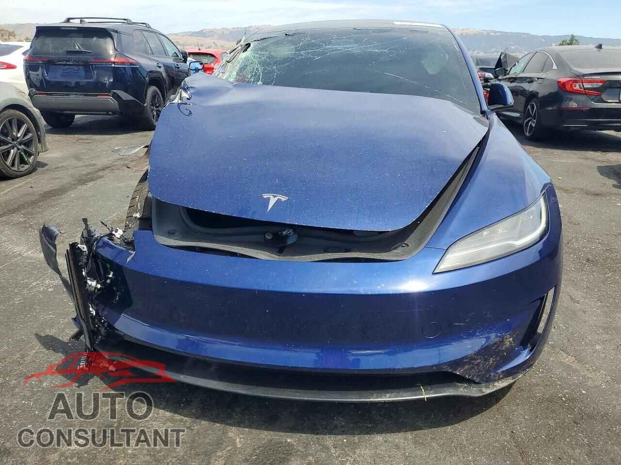 TESLA MODEL 3 2024 - 5YJ3E1ET4RF848940
