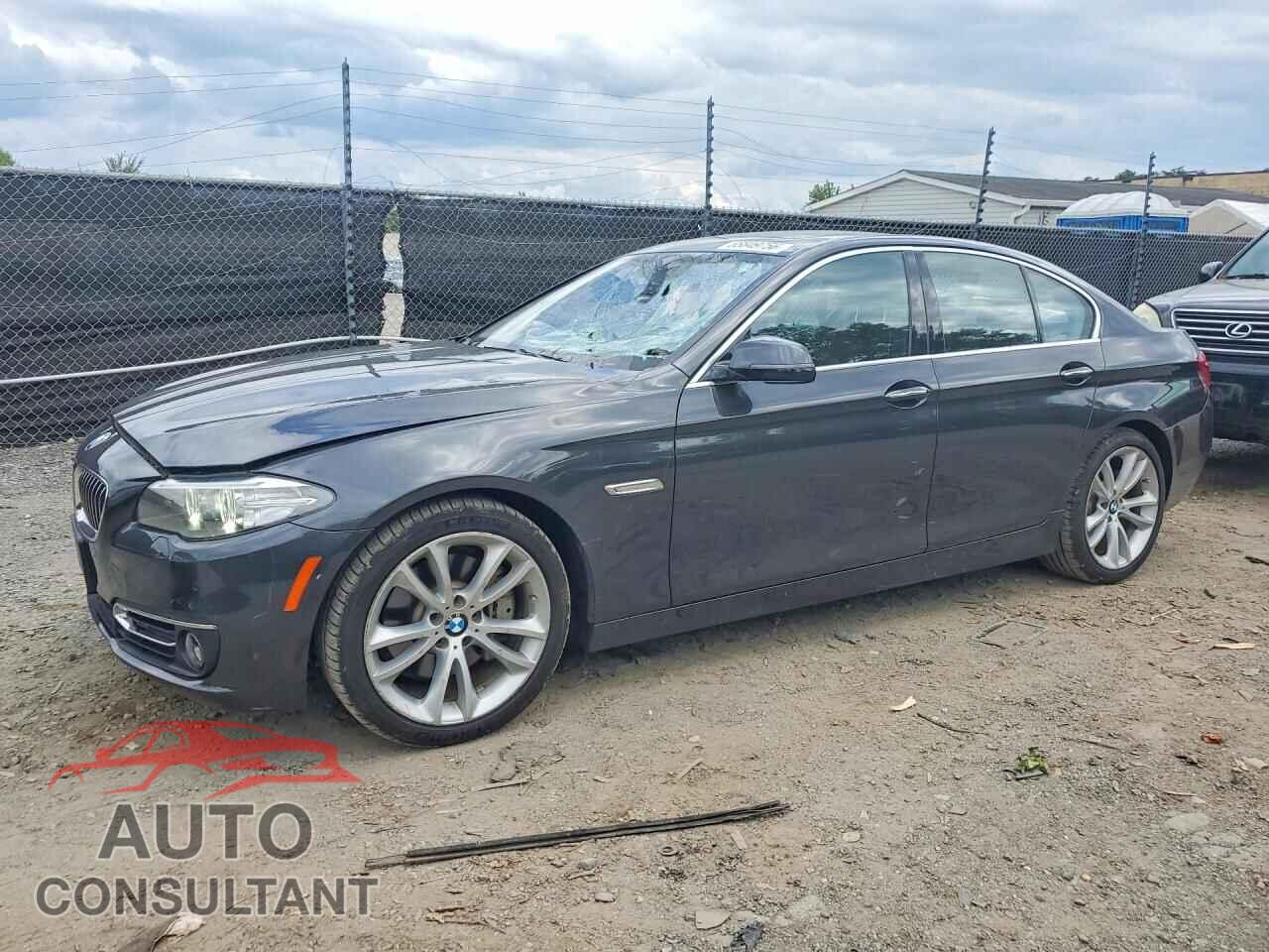 BMW 5 SERIES 2015 - WBA5B3C51FD547656