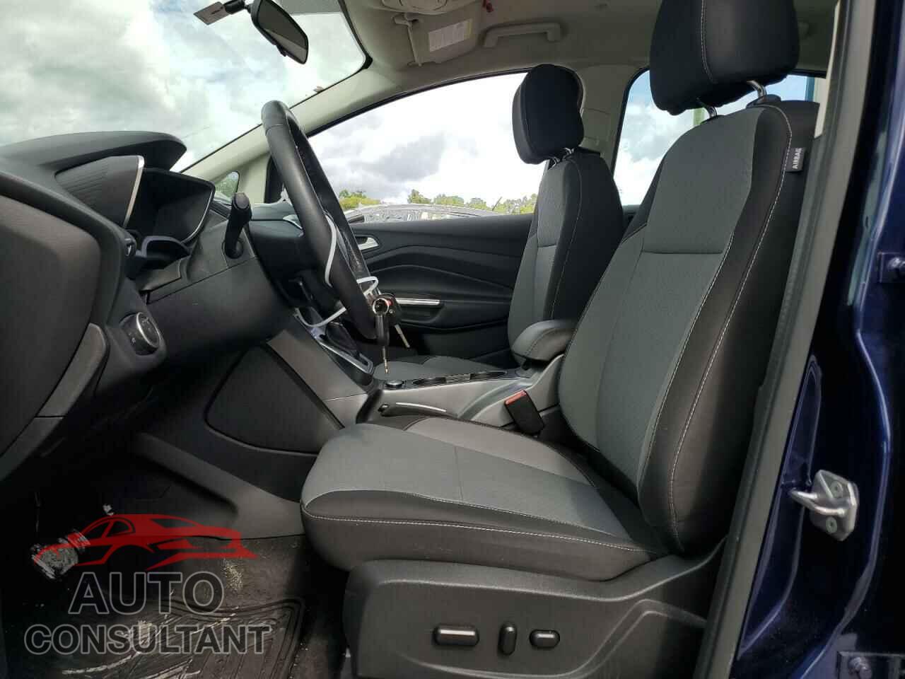 FORD CMAX 2017 - 1FADP5AU5HL100719
