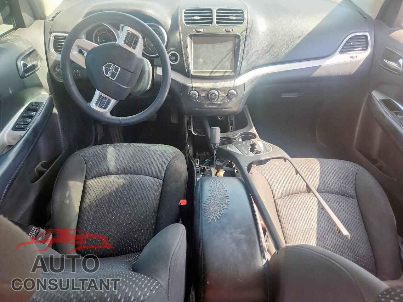 DODGE JOURNEY 2017 - 3C4PDCGB4HT684299
