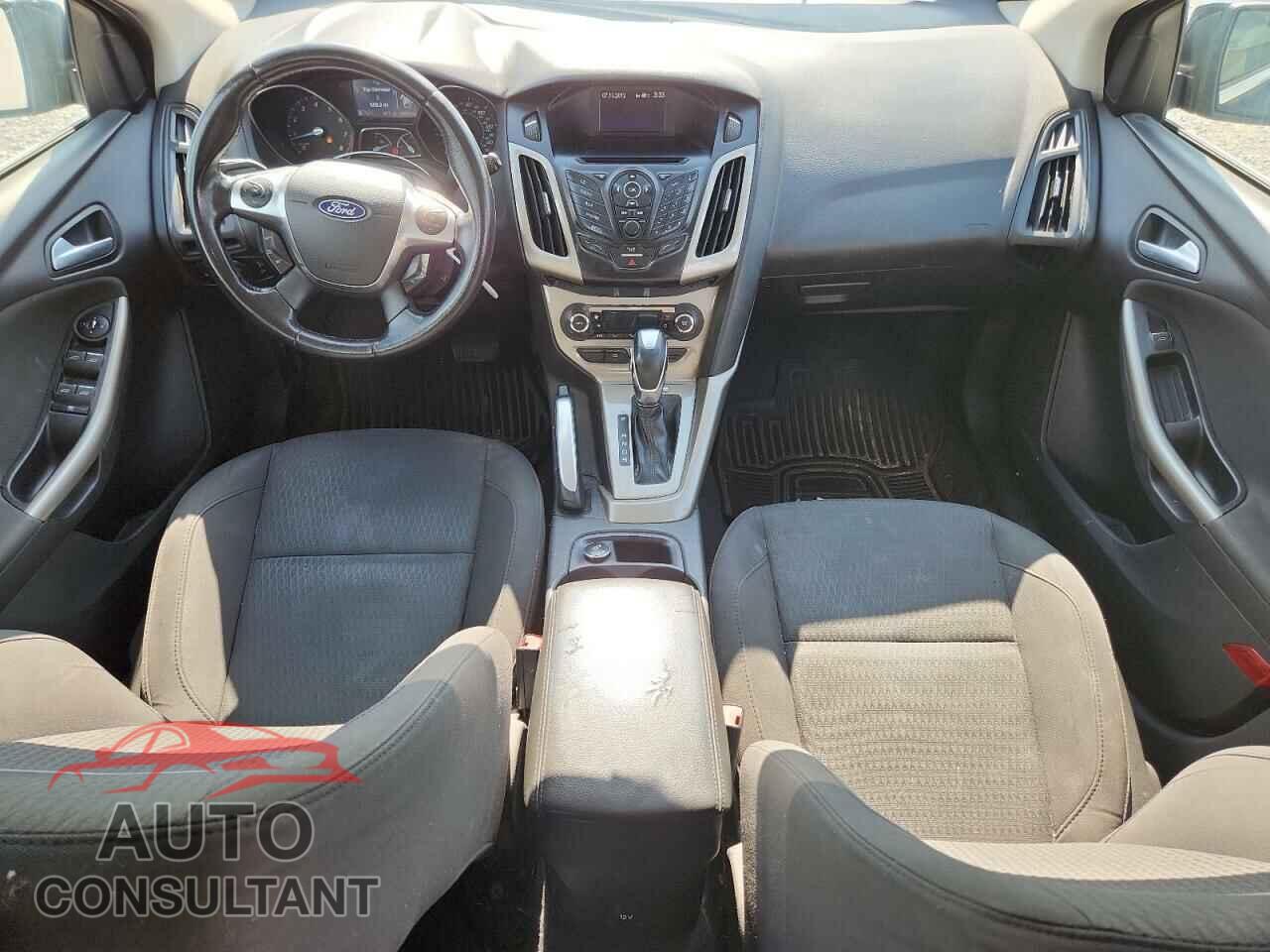 FORD FOCUS 2012 - 1FAHP3M29CL256142