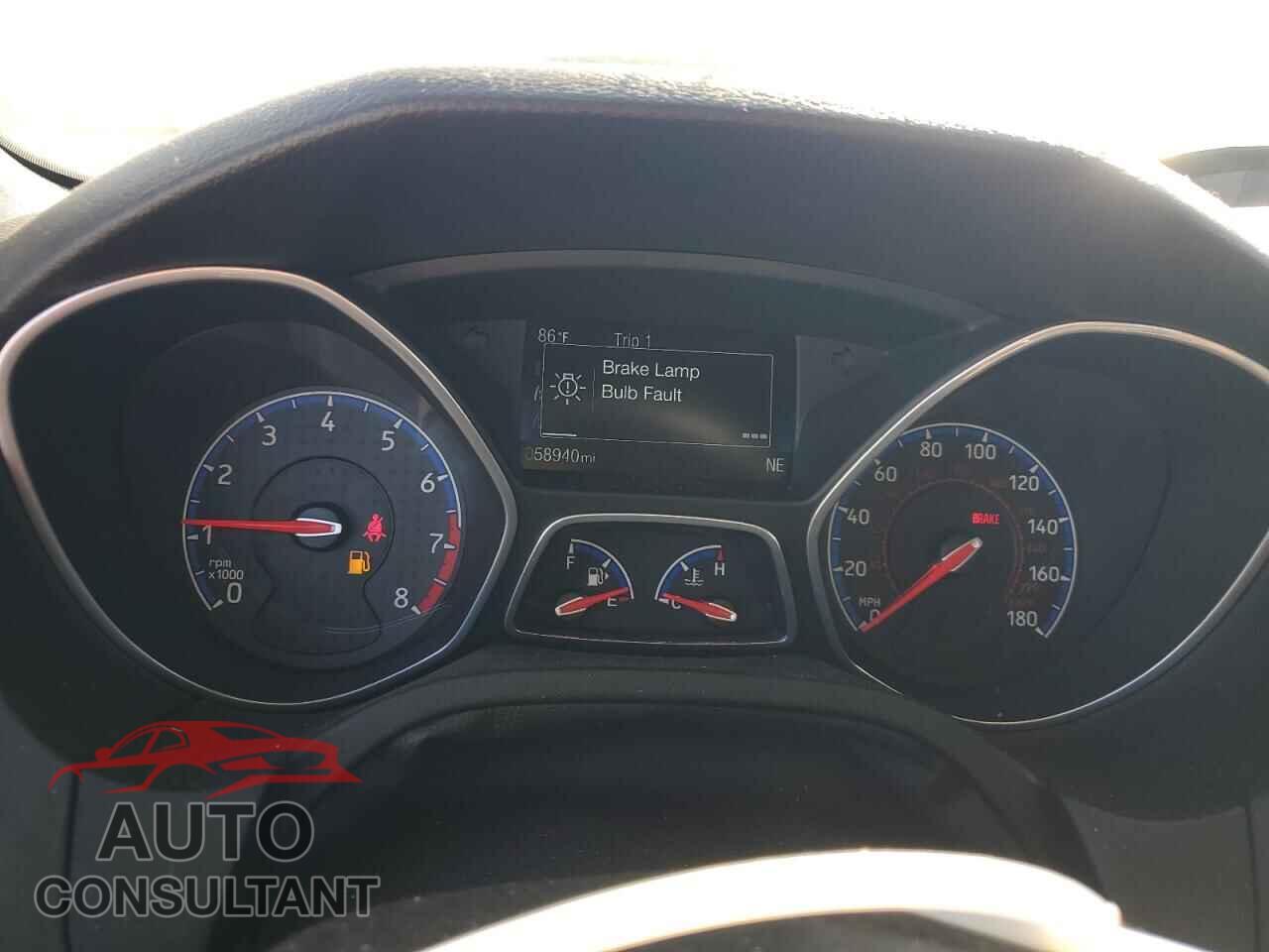 FORD FOCUS 2018 - WF0DP3TH7J4127142