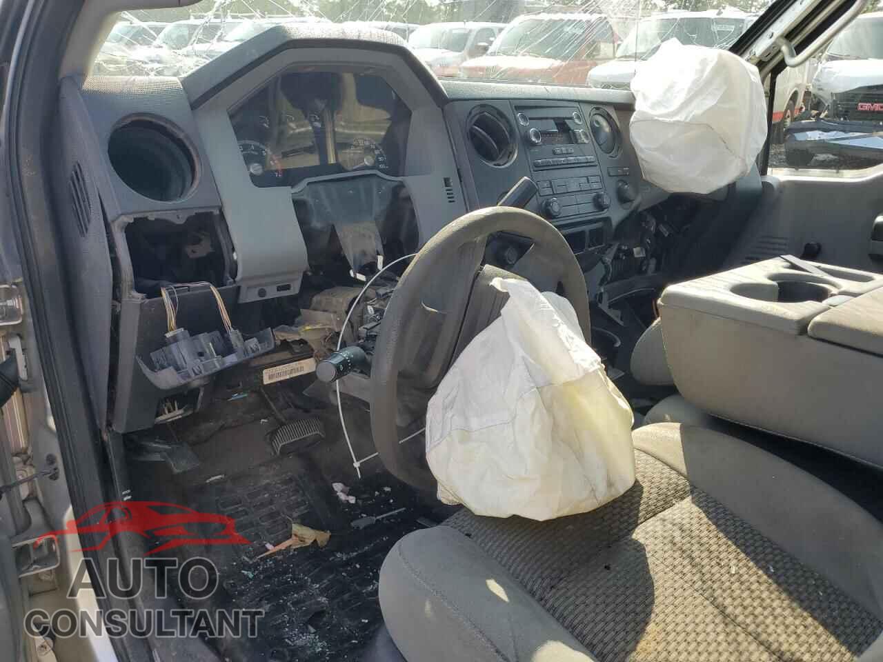 FORD F250 2011 - 1FTBF2A68BEC26119