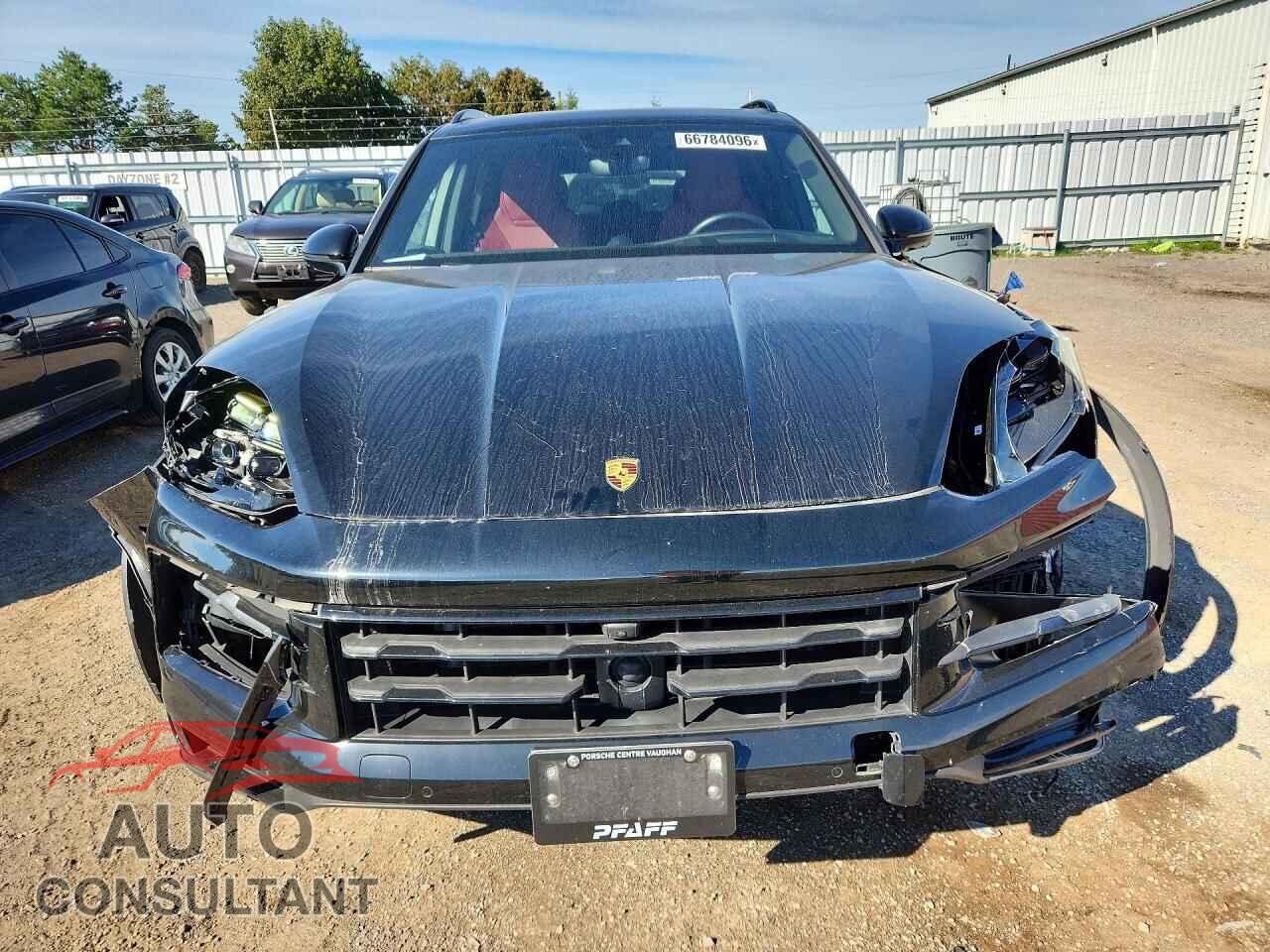 PORSCHE CAYENNE 2024 - WP1AA2AY5RDA01456