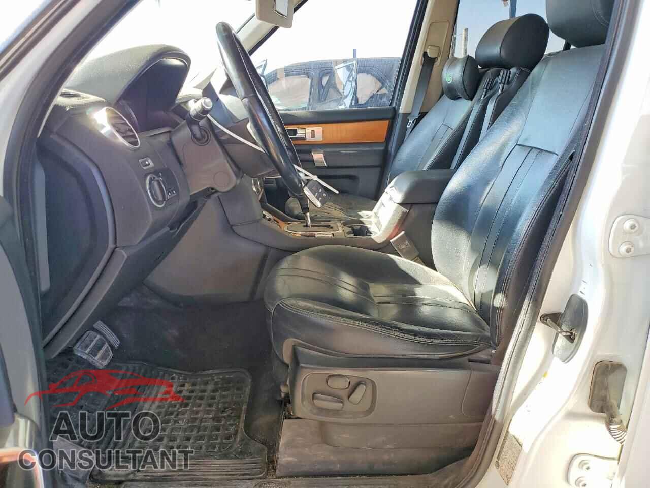 LAND ROVER LR4 2013 - SALAG2D42DA672403