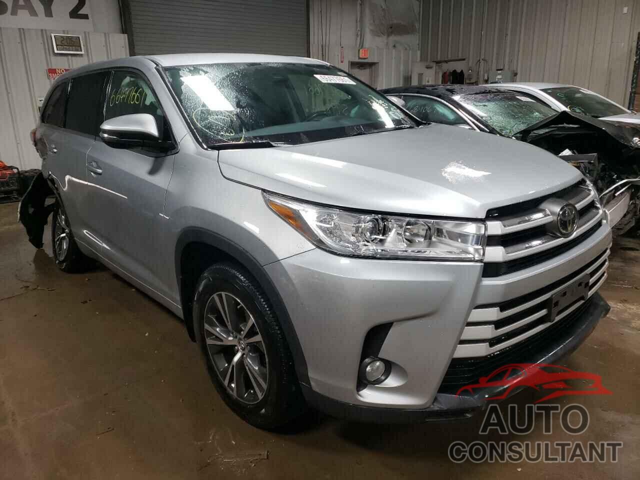 TOYOTA HIGHLANDER 2017 - 5TDBZRFH2HS397106