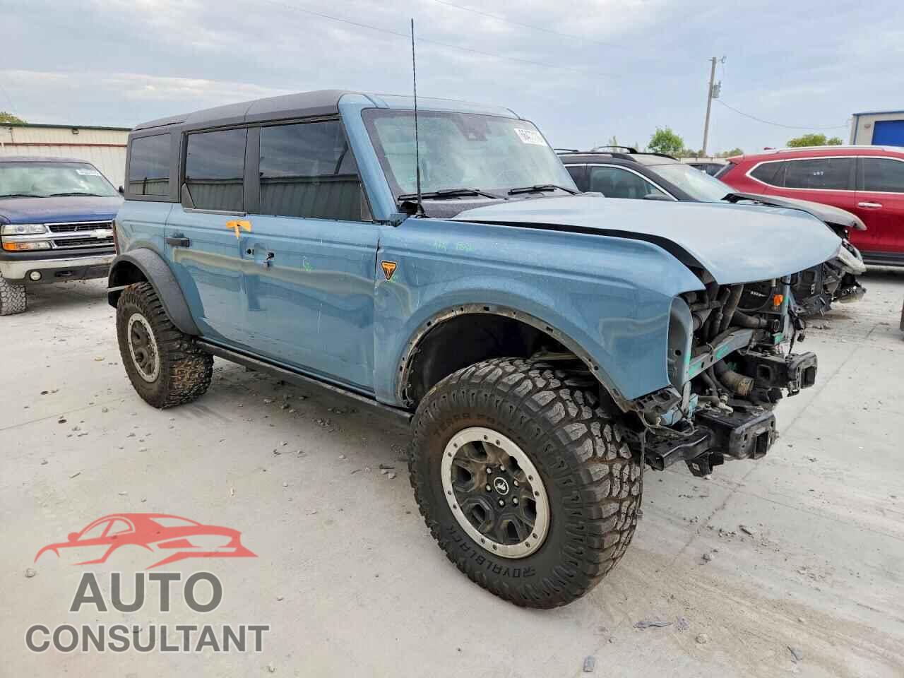 FORD BRONCO 2023 - 1FMEE5DP8PLC18588