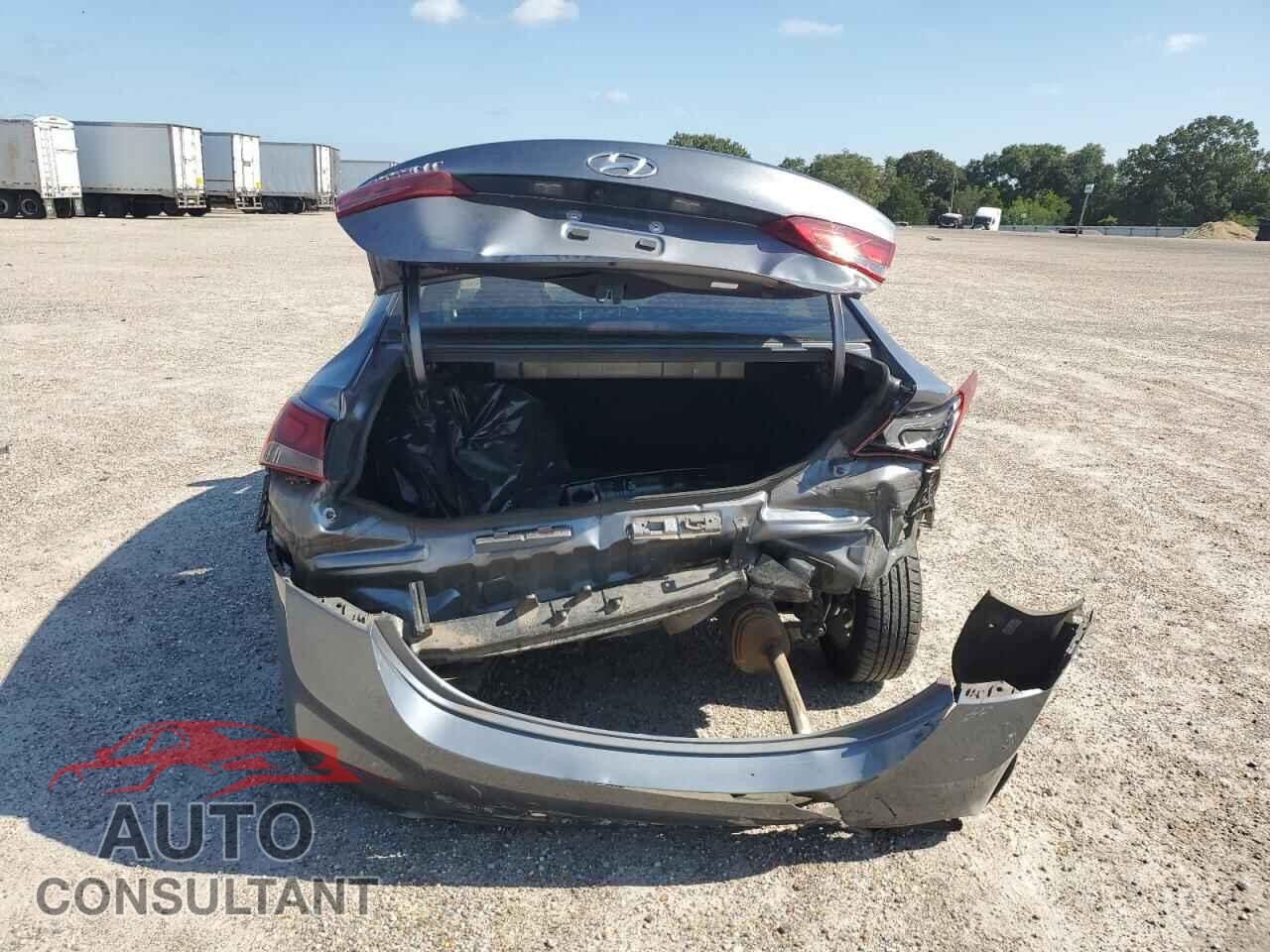 HYUNDAI ACCENT 2019 - 3KPC24A33KE056046